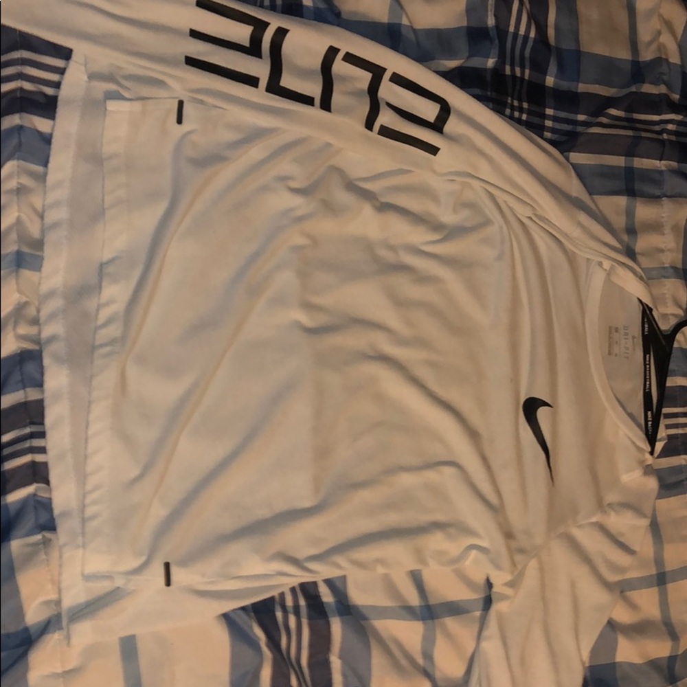 Nike elite DRI-FIT shirt